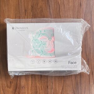 Omnilux Contour Face Device